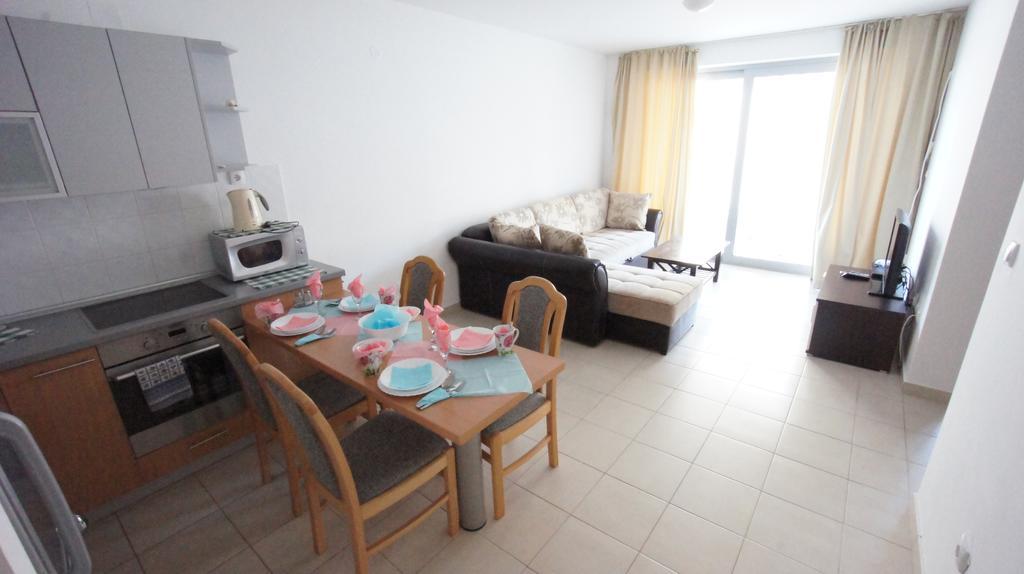 Petrovac Bay Apartments Kültér fotó